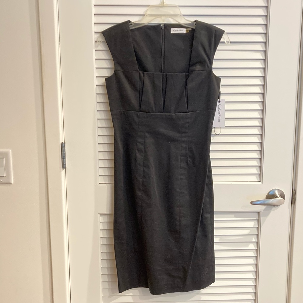 Calvin Klein sheath dress size 2 NWT
